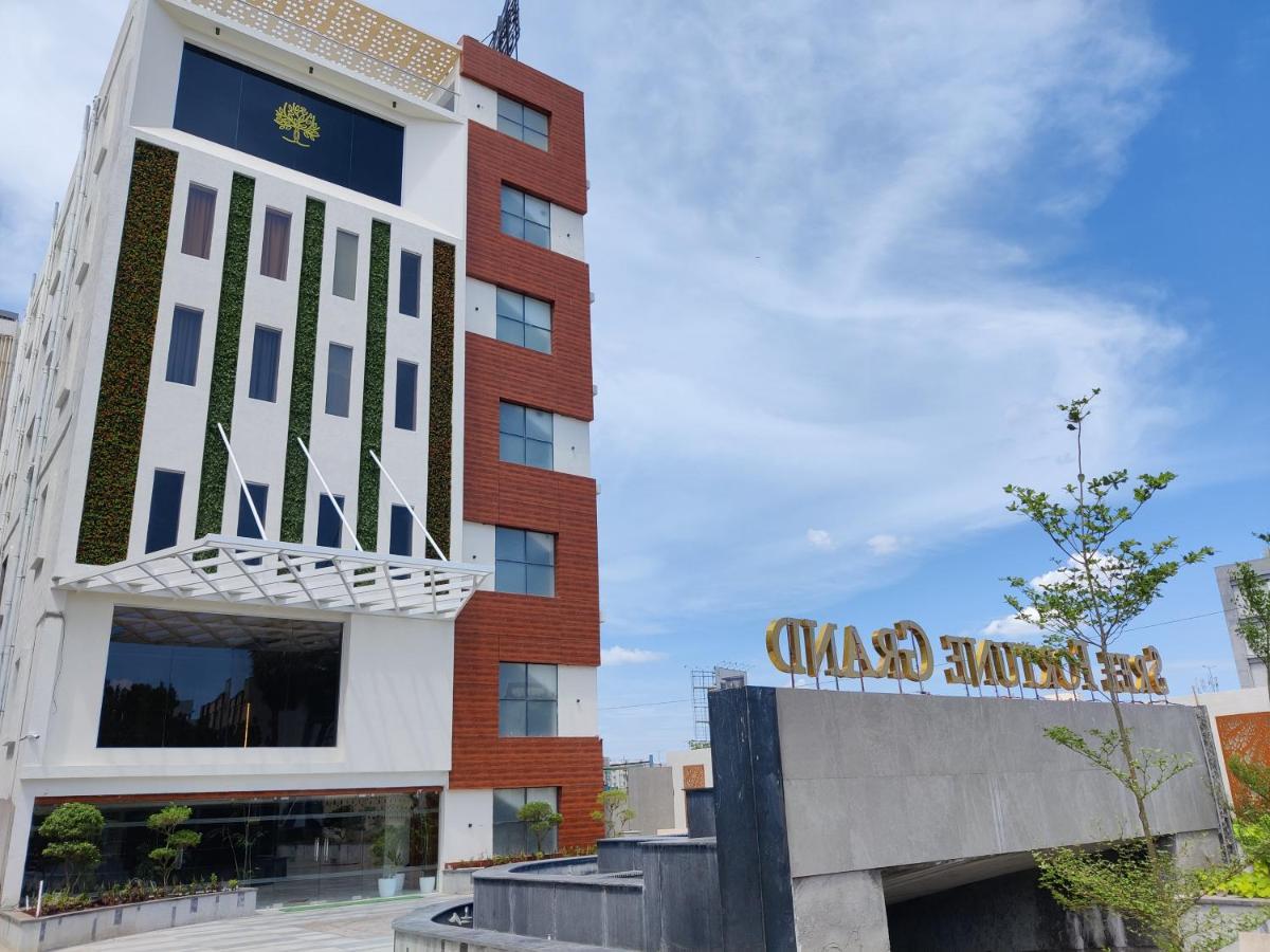 Sree Fortune Grand, Tadepalli Hotel Tadepalle Ngoại thất bức ảnh
