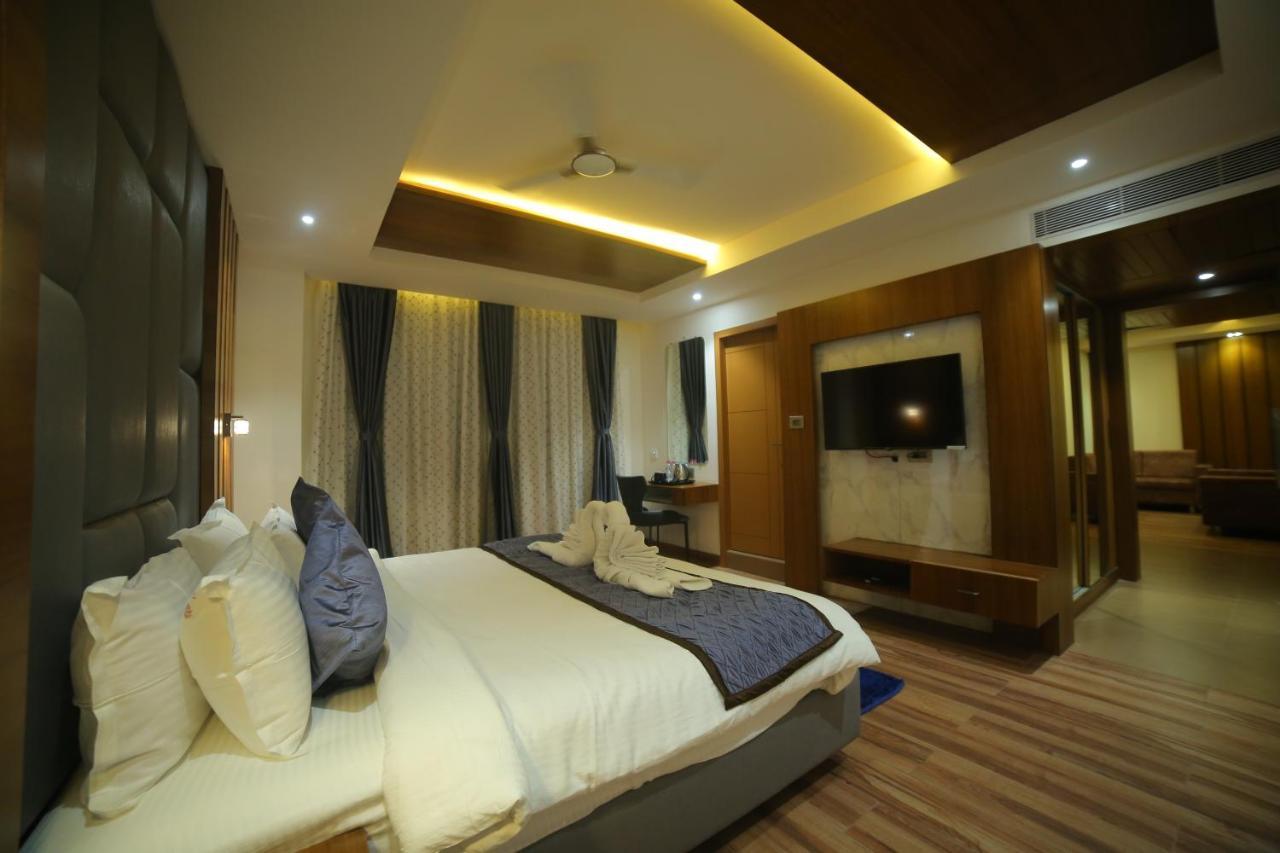 Sree Fortune Grand, Tadepalli Hotel Tadepalle Ngoại thất bức ảnh