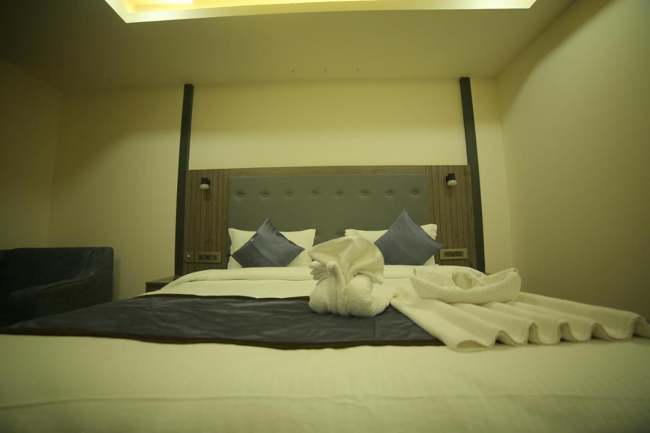 Sree Fortune Grand, Tadepalli Hotel Tadepalle Ngoại thất bức ảnh