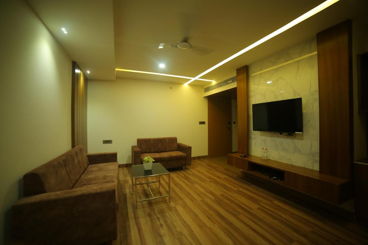 Sree Fortune Grand, Tadepalli Hotel Tadepalle Ngoại thất bức ảnh