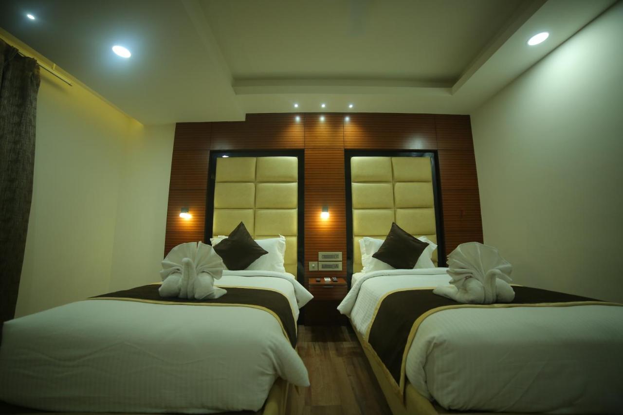 Sree Fortune Grand, Tadepalli Hotel Tadepalle Ngoại thất bức ảnh