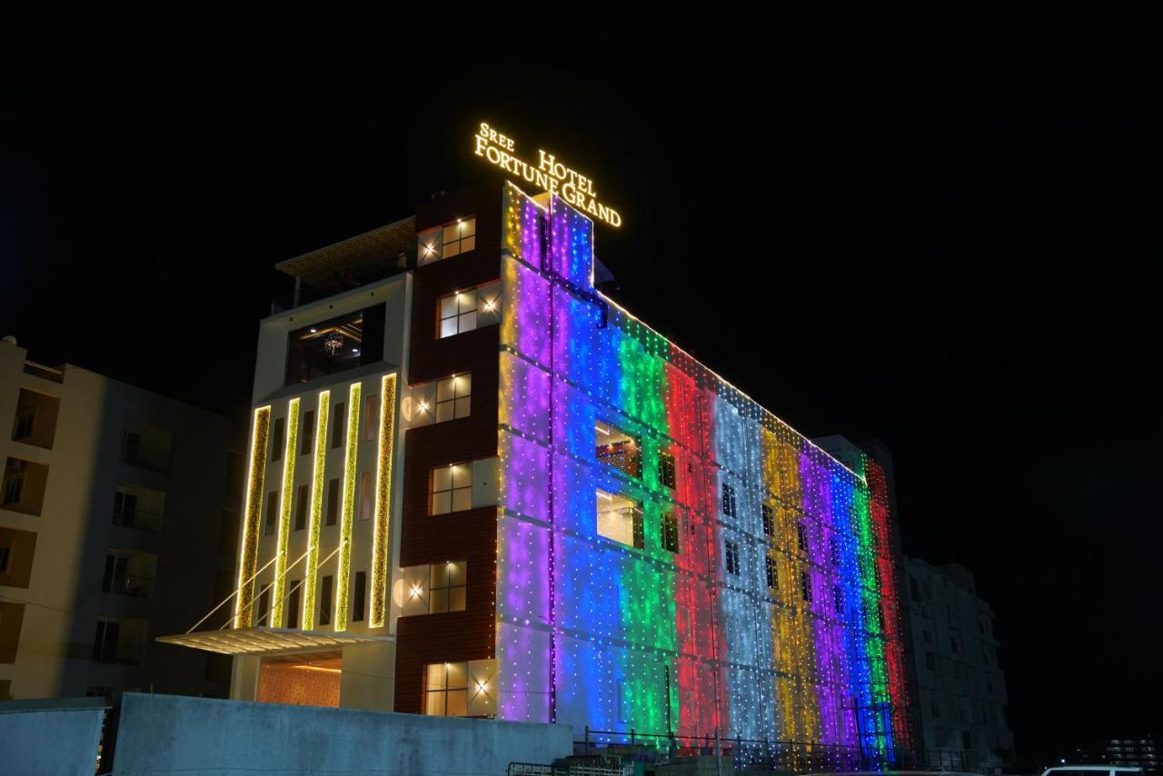Sree Fortune Grand, Tadepalli Hotel Tadepalle Ngoại thất bức ảnh