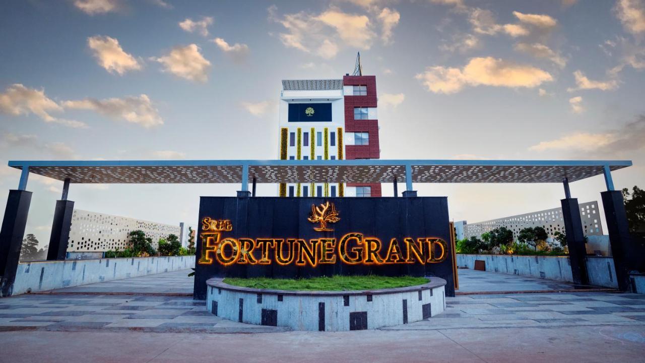 Sree Fortune Grand, Tadepalli Hotel Tadepalle Ngoại thất bức ảnh