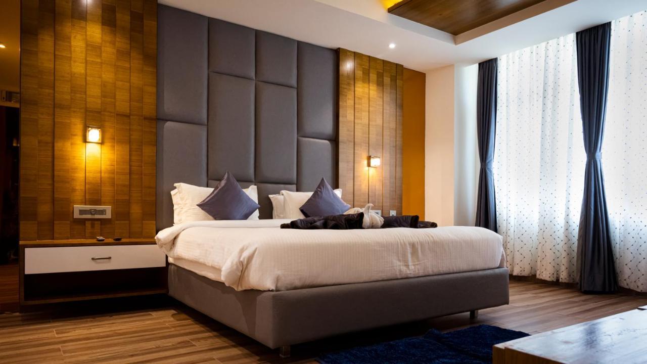Sree Fortune Grand, Tadepalli Hotel Tadepalle Ngoại thất bức ảnh